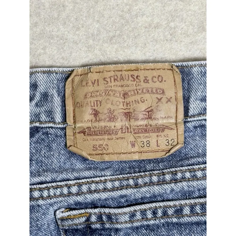 Levis levi 550